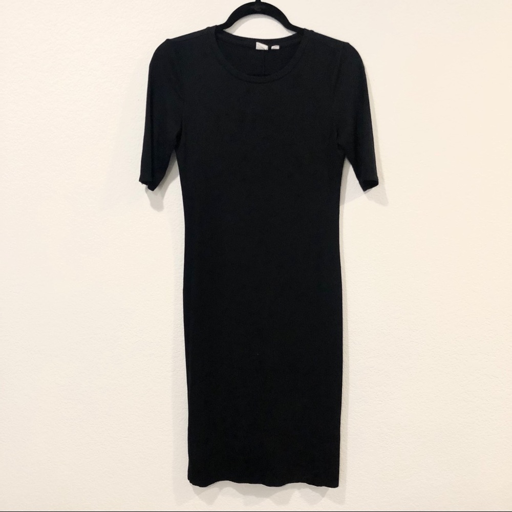 GAP Ribbed Knit Sheath Midi Dress - Picture 2 of 3